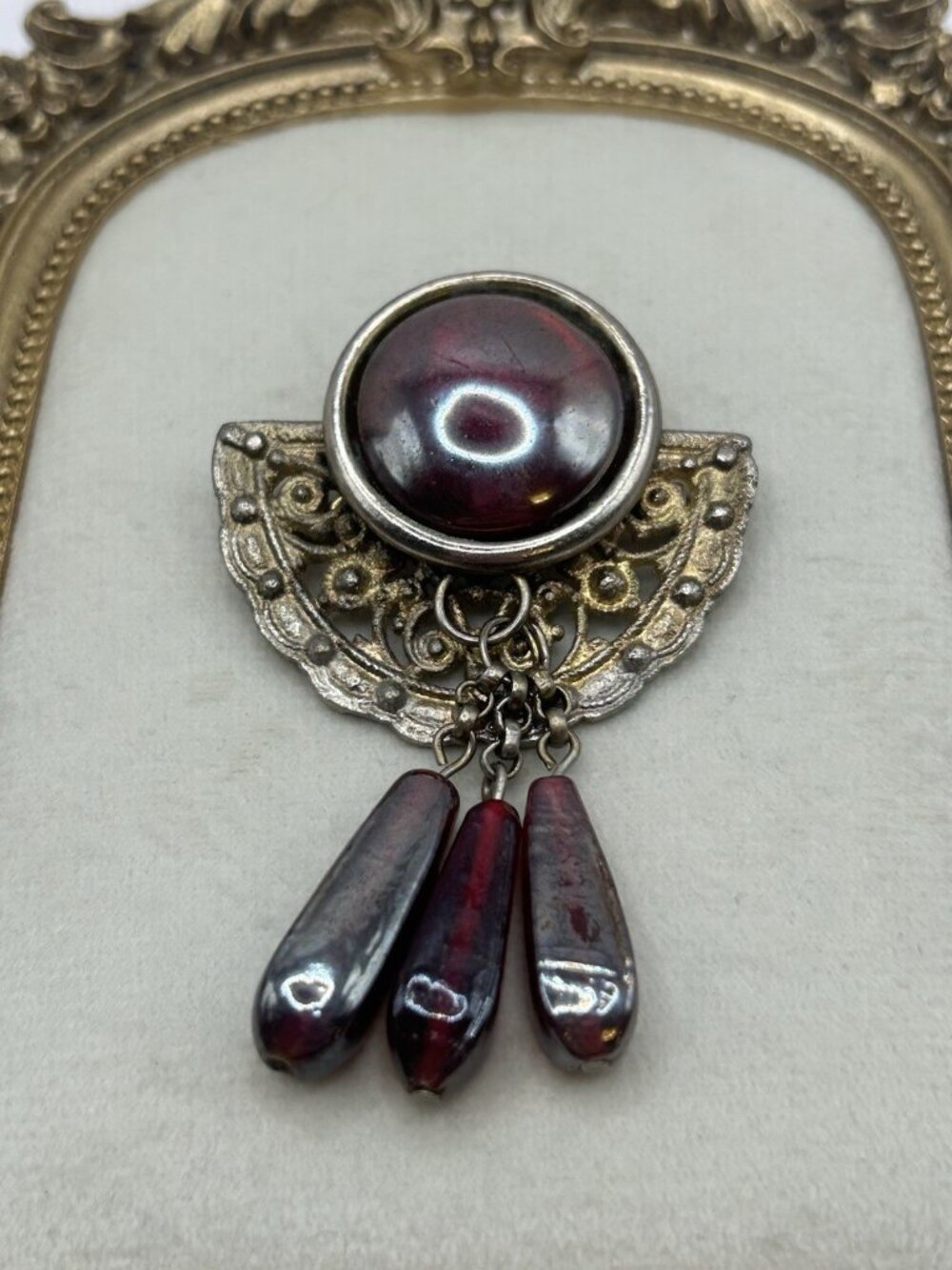 Vintage Art Deco Style Red Glass Dangle Brooch Ornate Metal Revival Jewelry MCM - Picture 3 of 10